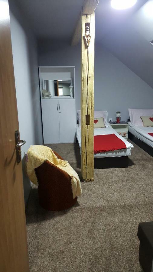 Lodge Pokoje Goscinne Nad Zlotym Potokiem Jarnoltowek