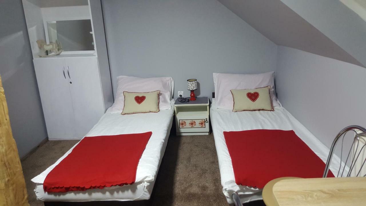 Goscinne Nad Zlotym Potokiem Lodge